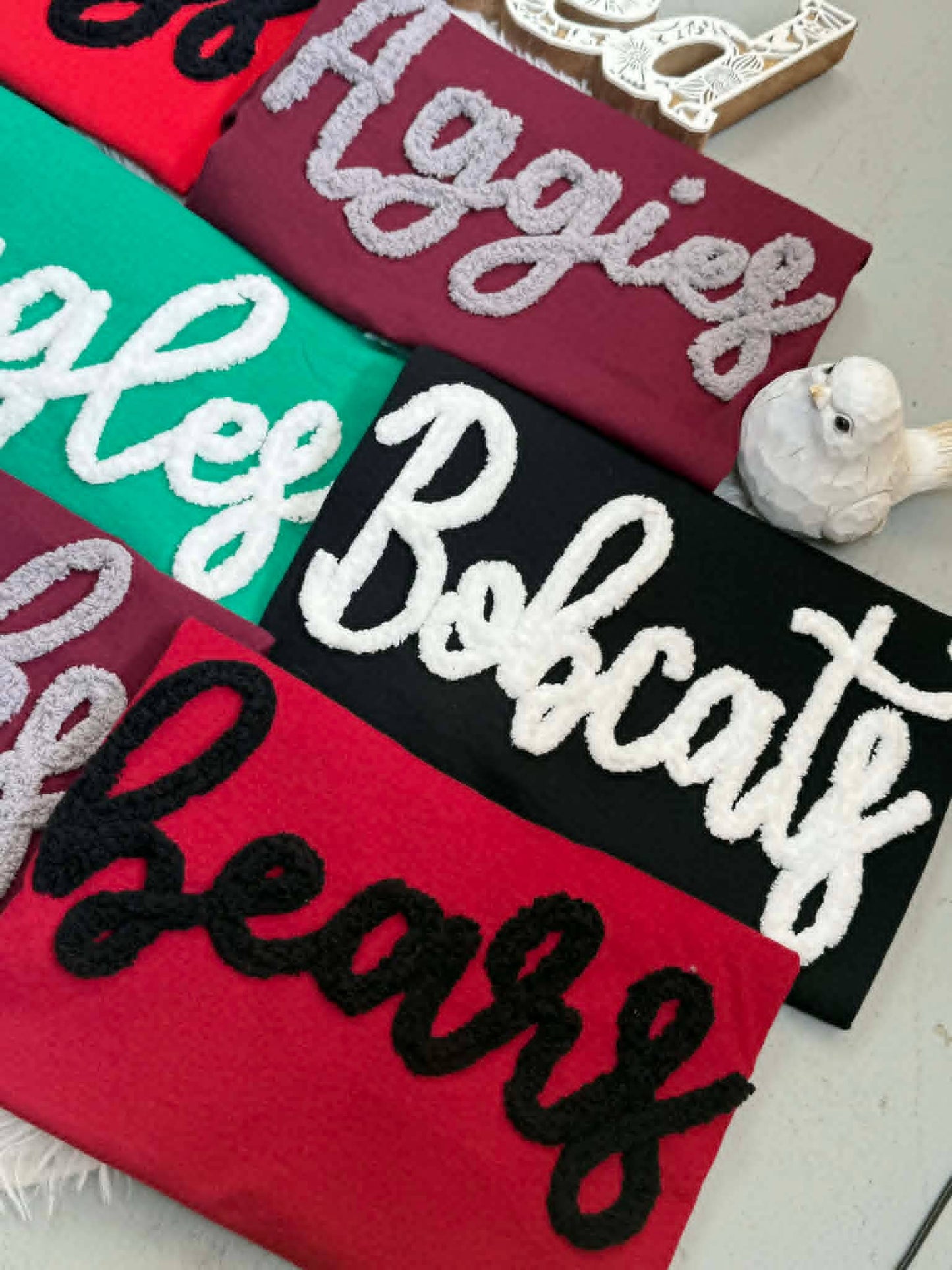 NEW CUSTOM Team Chunky Chenille Yarn, Sweatshirt, T-shirt: XL / T-Shirt